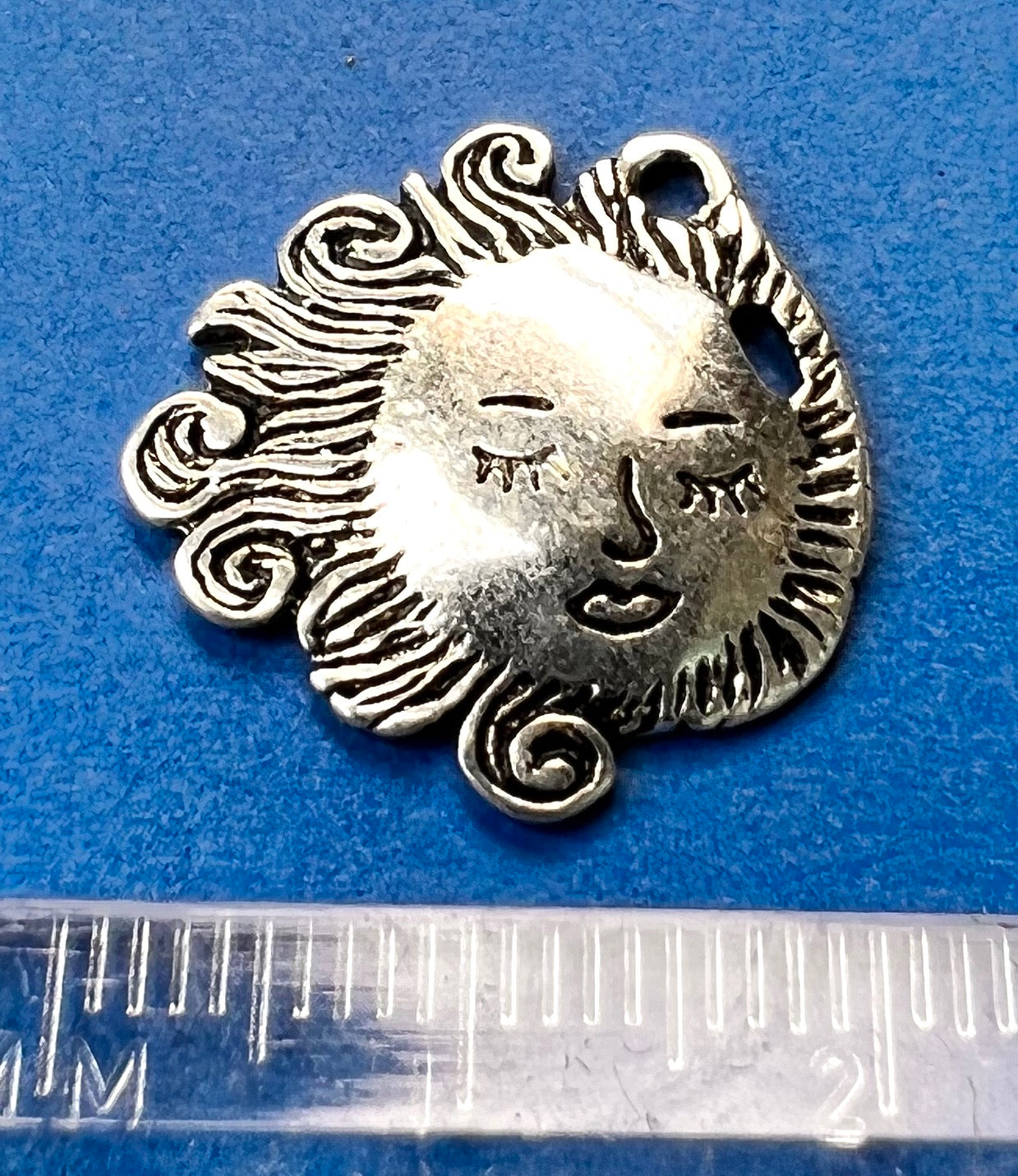 Sun and Wind Charm / Pendant - 2cm wide.