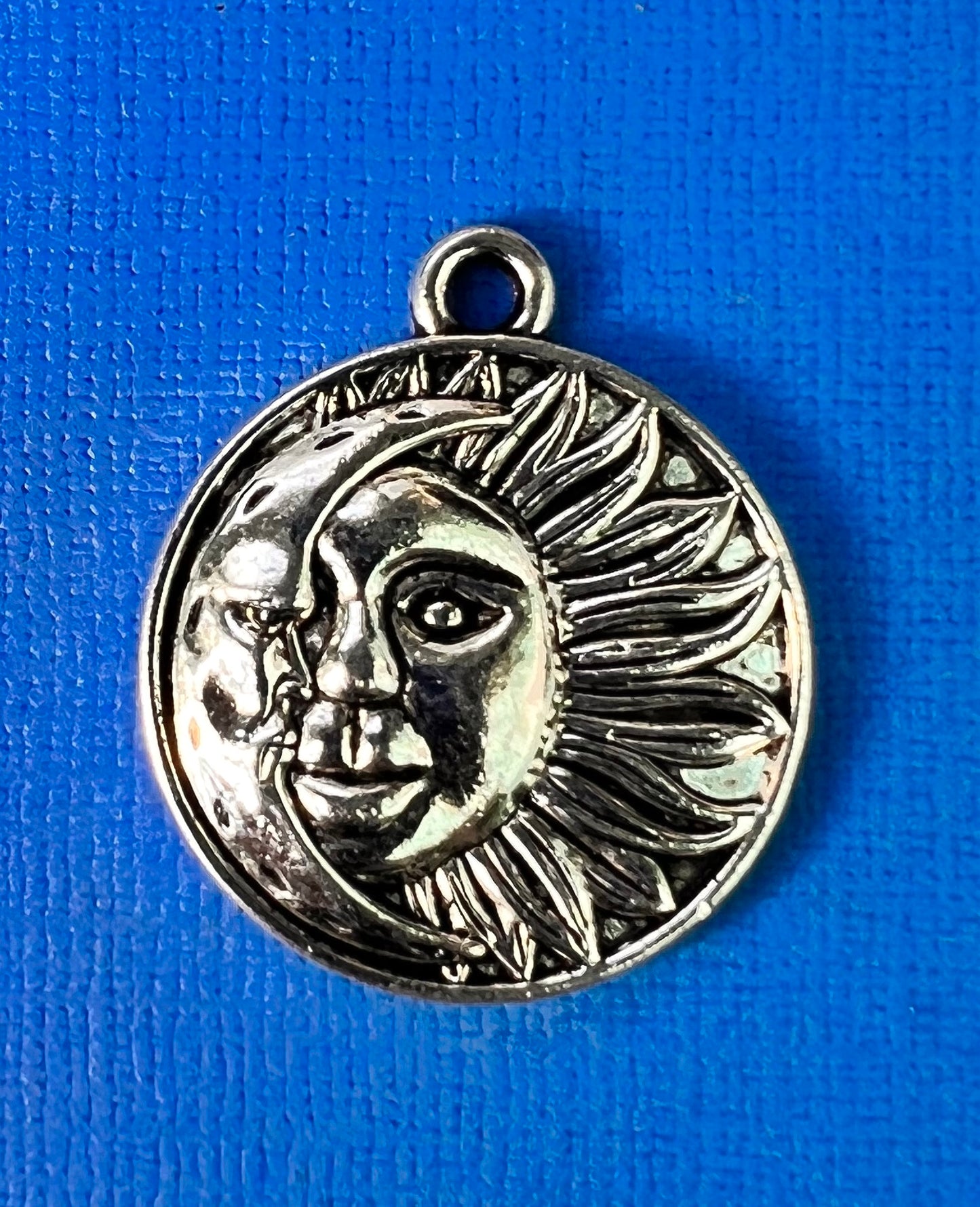 2.5cm Sun and Moon Silver Tone Pendant