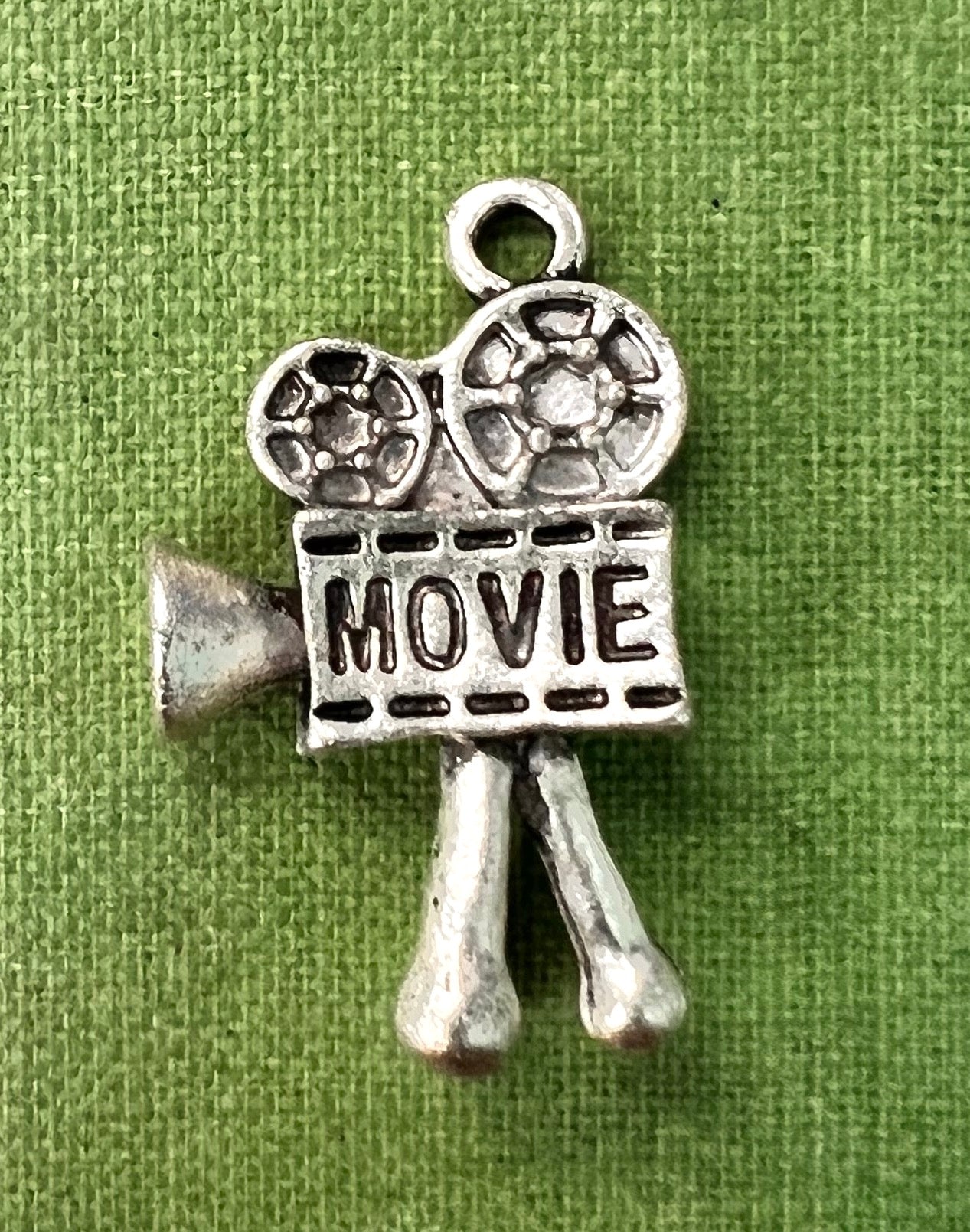 Old Fashioned Movie Camera 3D Charm / Pendant 2.5cm