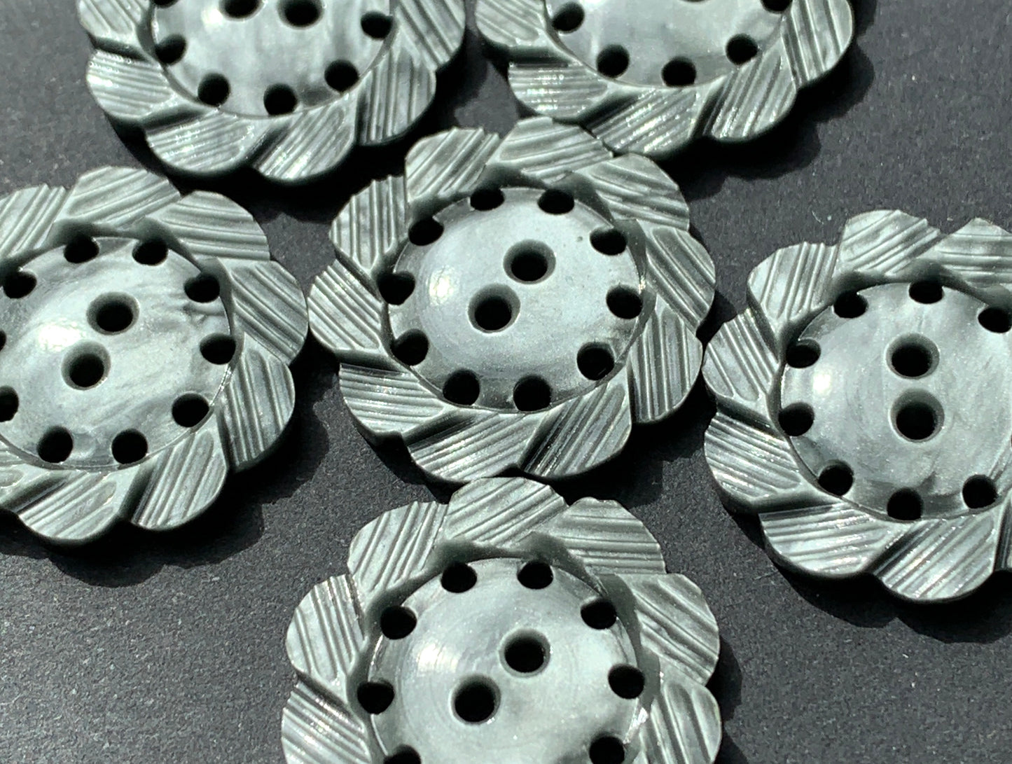 6 Silvery Grey Vintage 1940s 2.2cm Buttons