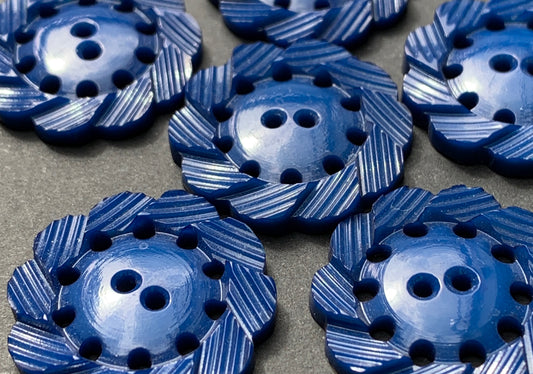 6 Oxford Blue Vintage Pie Crust Buttons - 2.2cm or 1.7cm