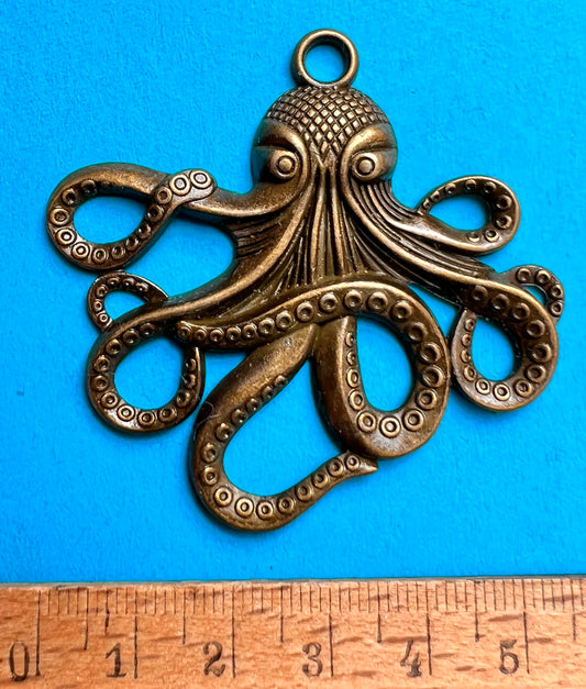 Magnificent 6cm Bronze Octopus Pendant