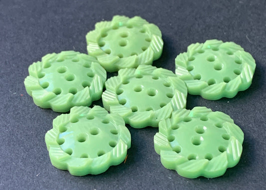 6 Pea Green Vintage 1940s 1.7cm Buttons