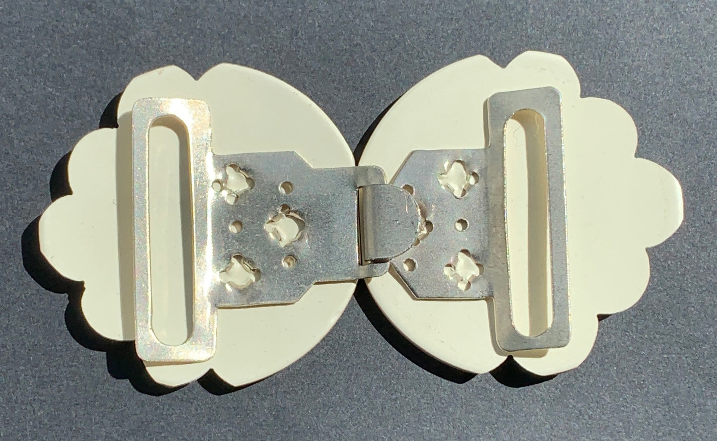 Lovely White 1930s Deco 2 Part 8.5cm Belt Buckle for up to 2.7cm Belts