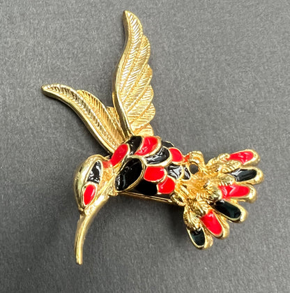 Jaunty Vintage Enamel Humming Bird Brooch