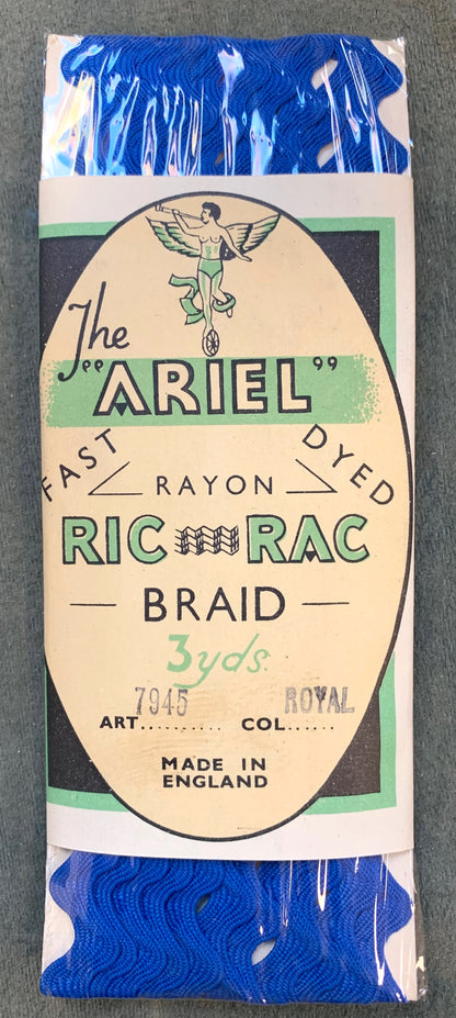 Lovely Vintage Packets of ARIEL RIC RAC Braid 3yds long 5mm wide.