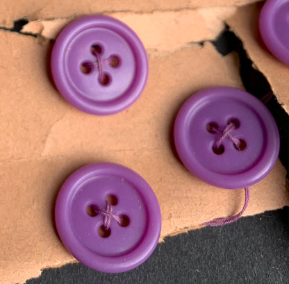 24 Simple 1.5cm Vintage French Lavender Buttons
