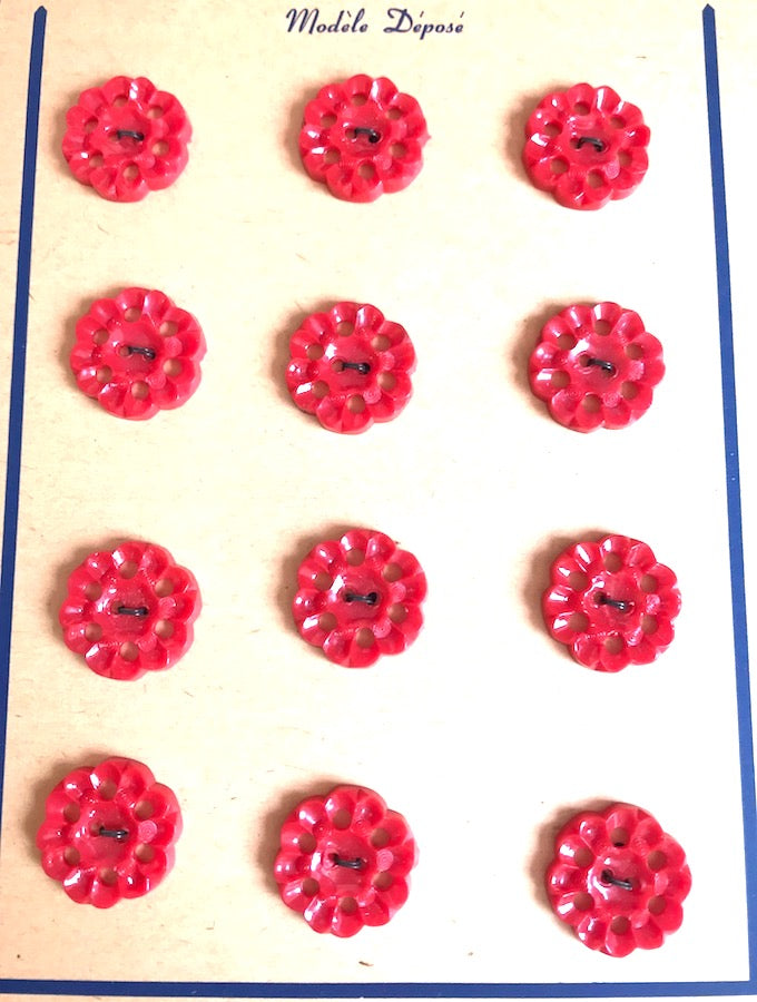12 Frilly Red 2.2cm Vintage French Buttons