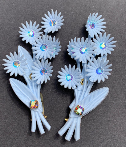 Aurora Borealis Centred Pale Blue Clip-On Vintage Flower Earrings