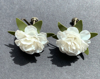 Little White Flower Celluloid Vintage Screw Clip Earrings