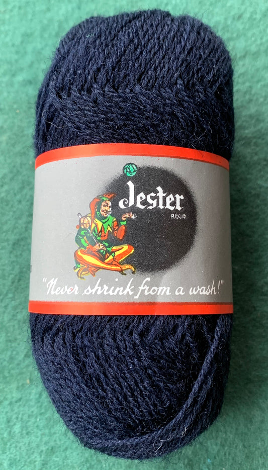 1940s/50s  JESTER Mending Wool - 100% Virgin Wool. 1/2oz